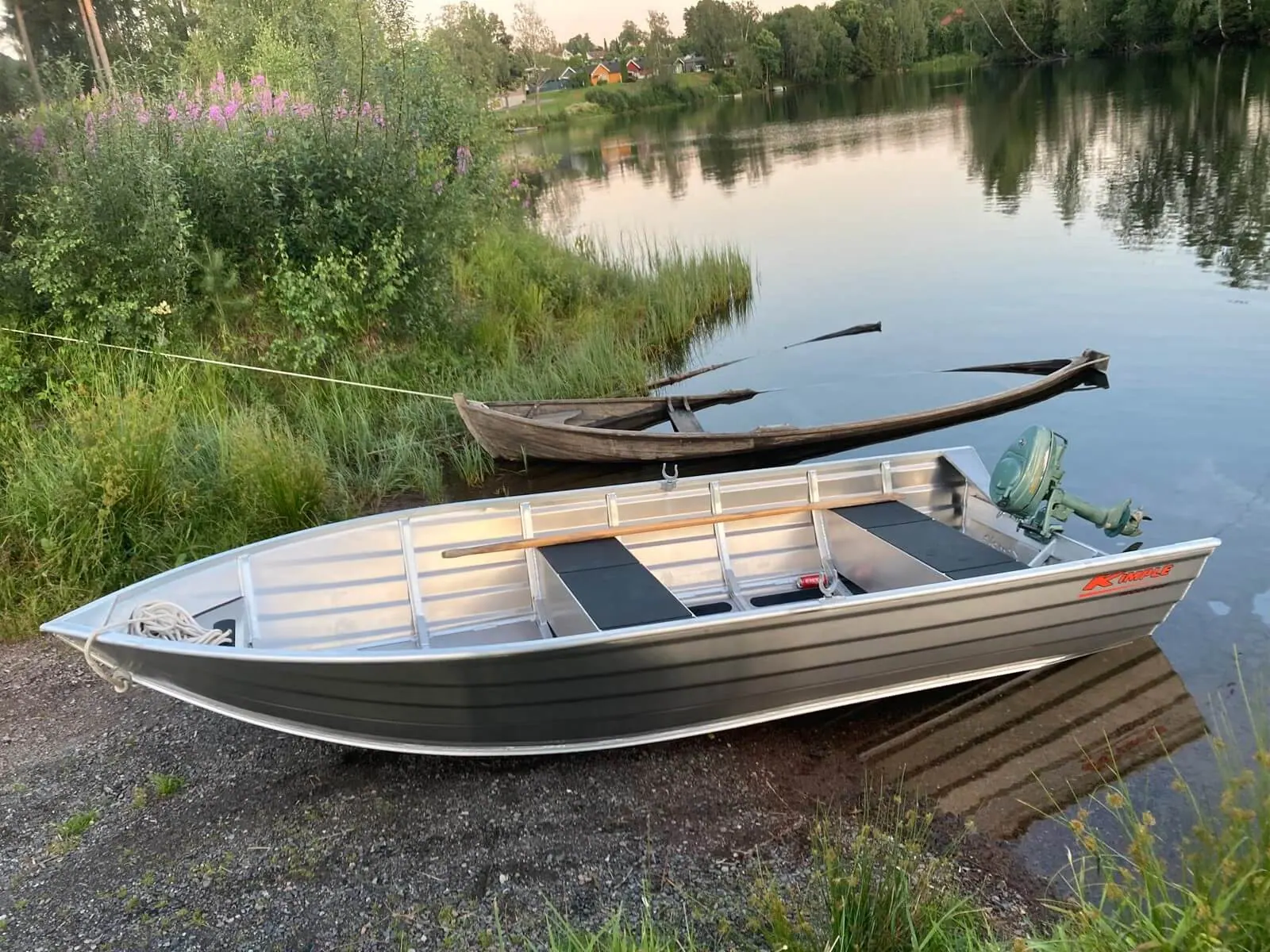 Aliuminė valtis Kimple Trout 440